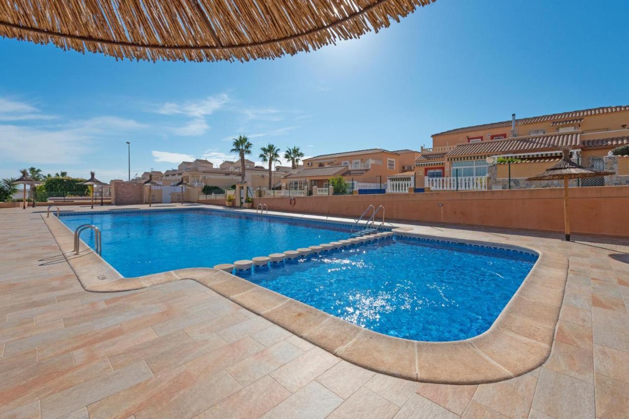 Vila Casa Roncar Torrevieja Exteriér fotografie