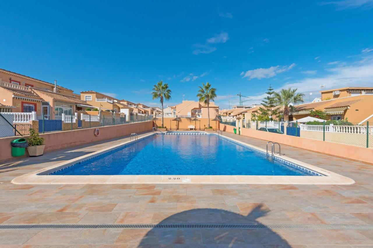 Vila Casa Roncar Torrevieja Exteriér fotografie